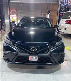 تۆیۆتا کامری